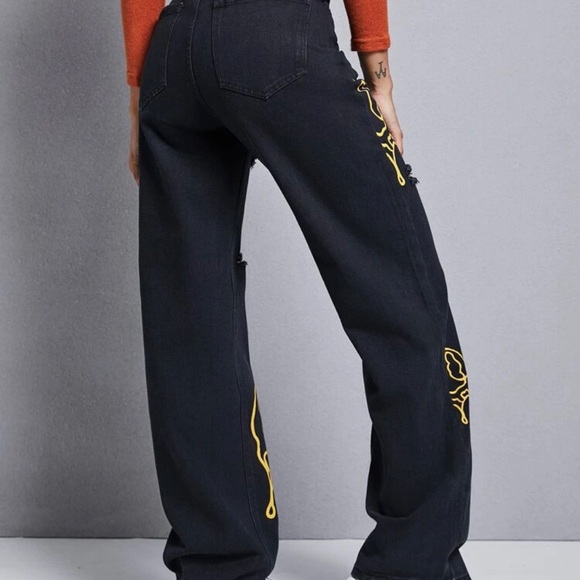 Smiling my way in them jeans Black - Picture 3 of 3